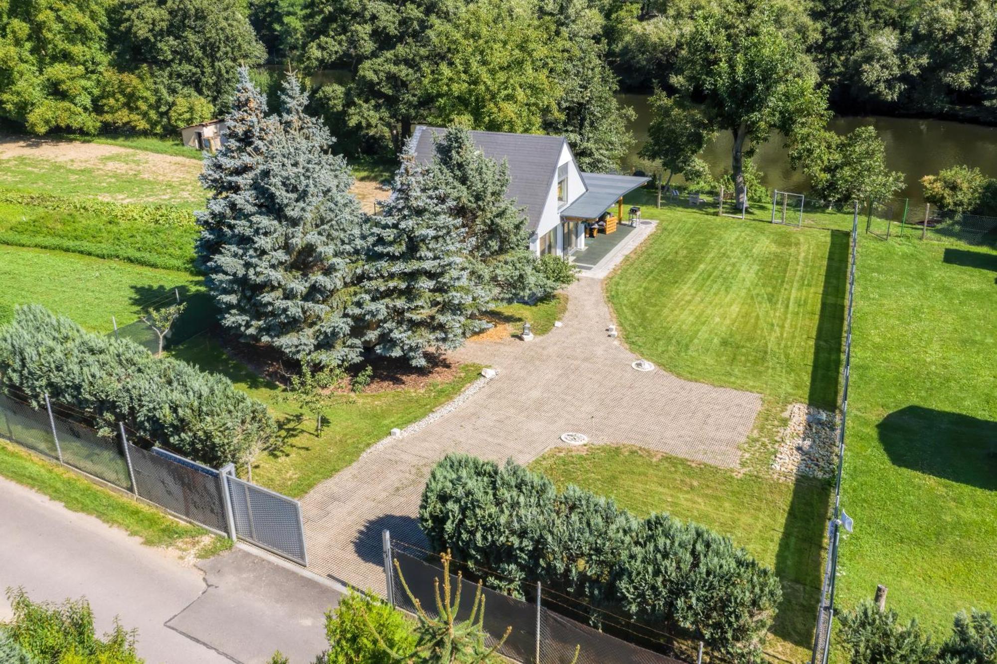 Vilka U Dyje Znojmo Exterior foto